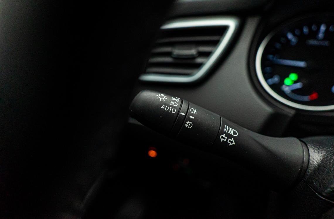 nissan picture