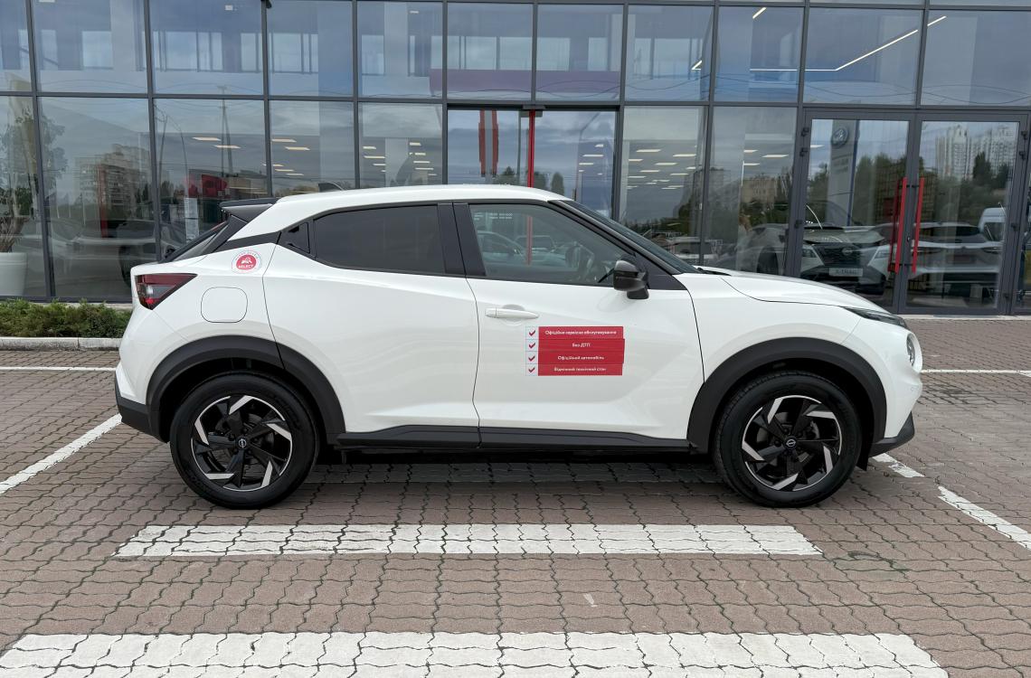 nissan picture