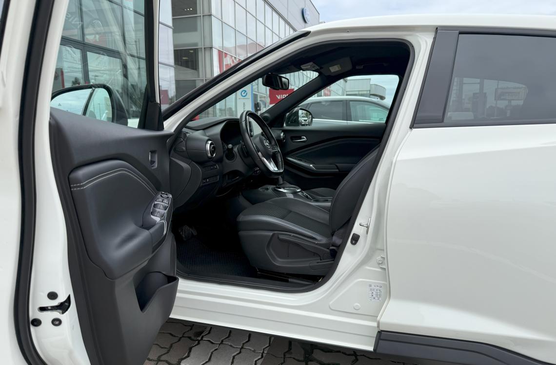 nissan picture