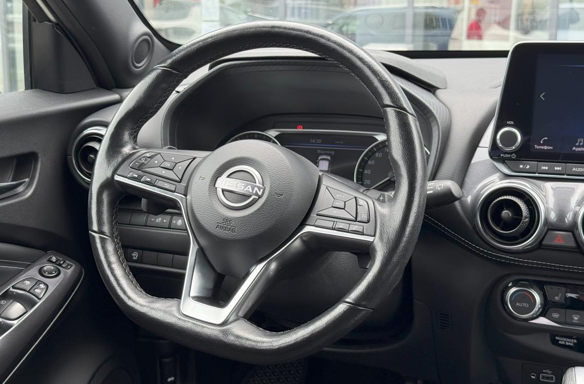 nissan picture