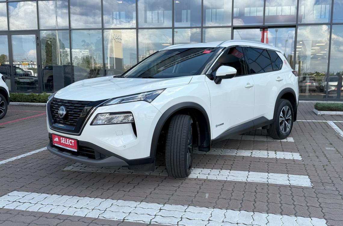 nissan picture