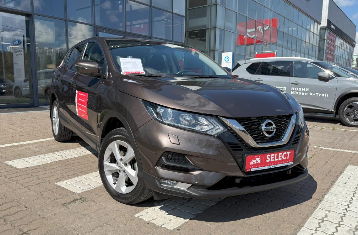 nissan picture