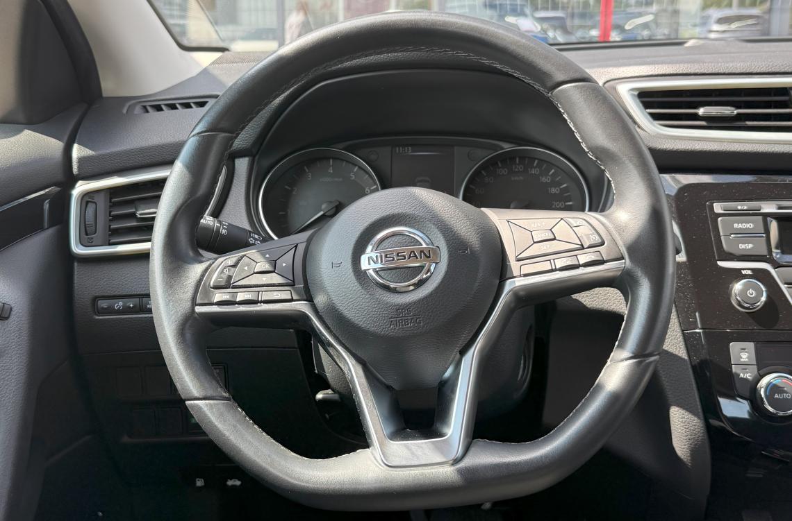 nissan picture