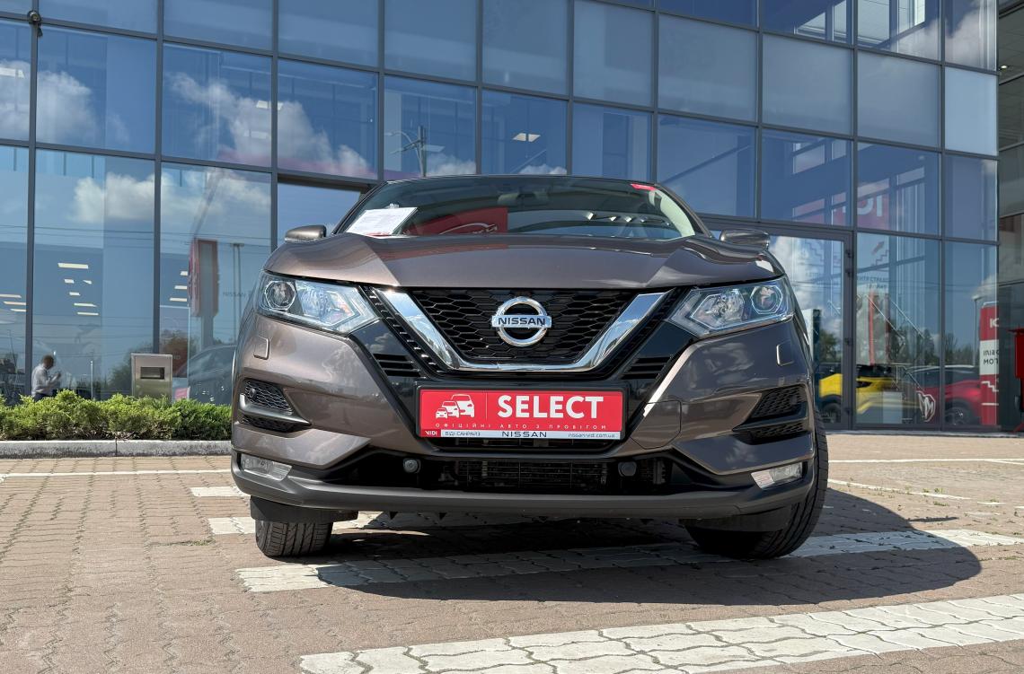 nissan picture