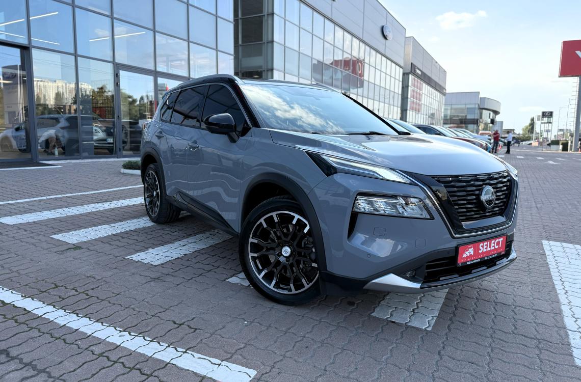 nissan picture
