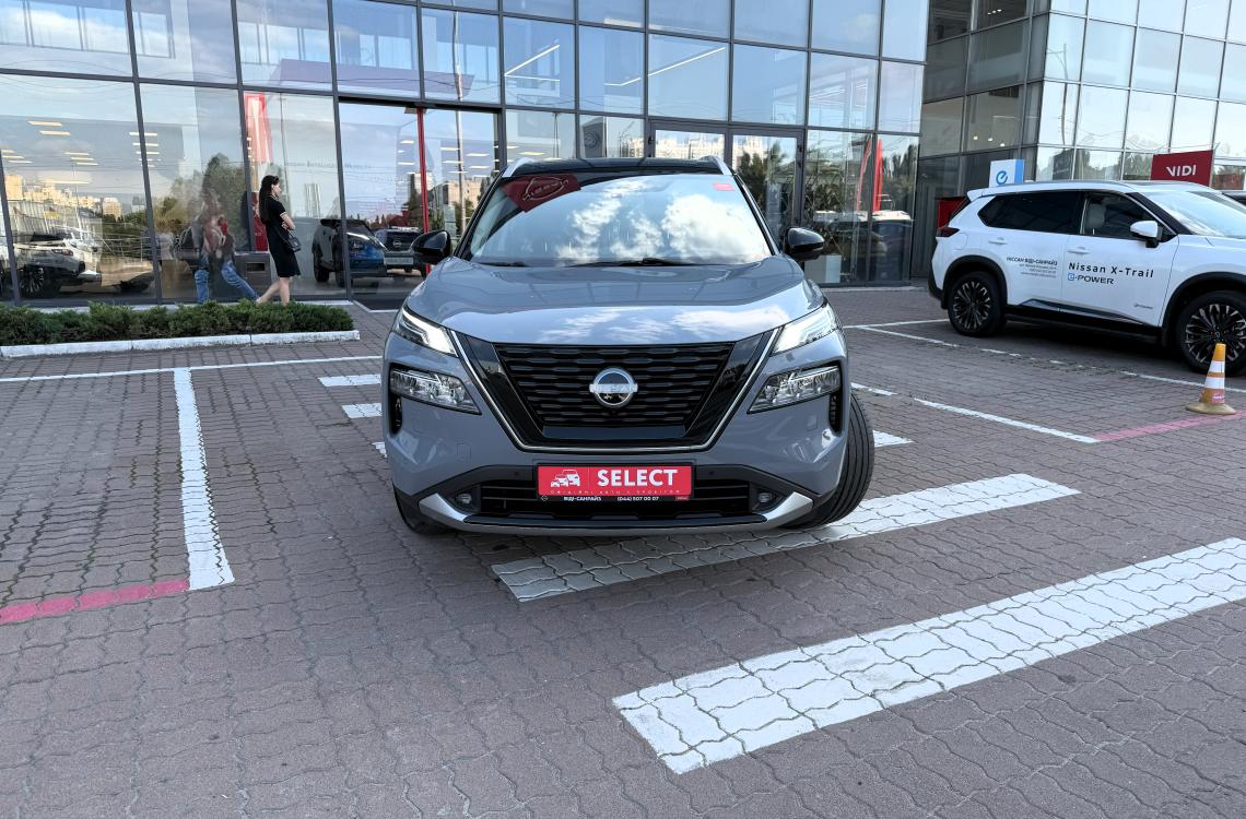 nissan picture