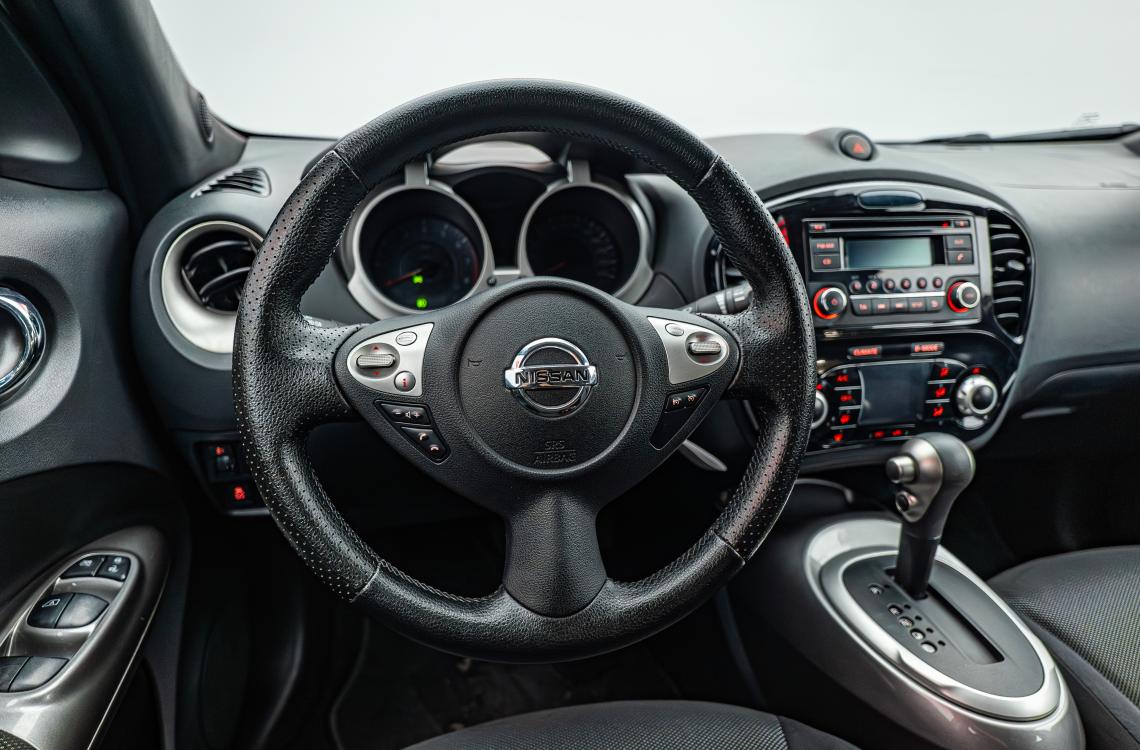 nissan picture