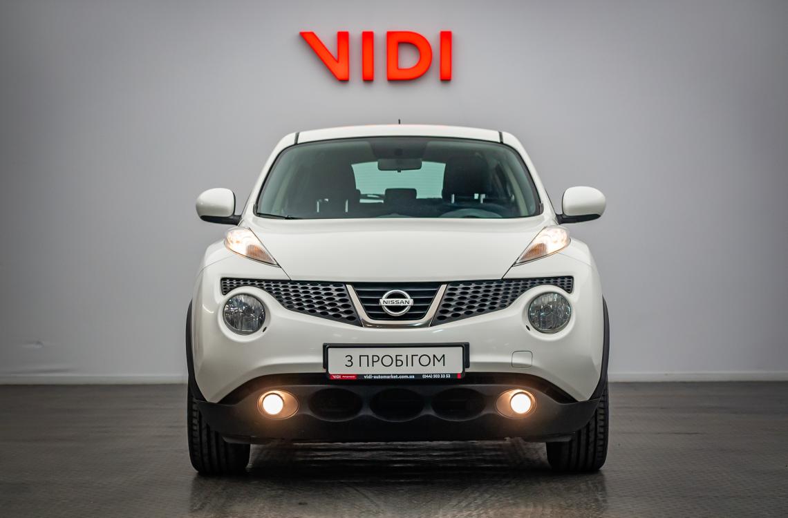 nissan picture
