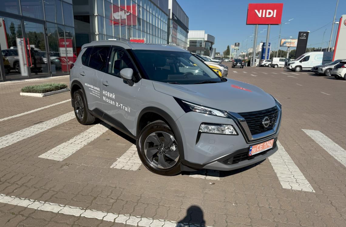 nissan picture